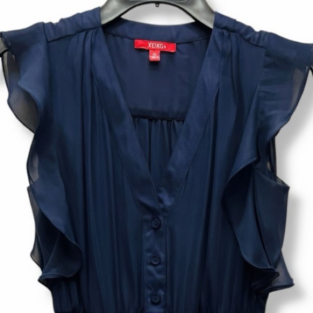 XOXO Ruched Top - Picture 3 of 4